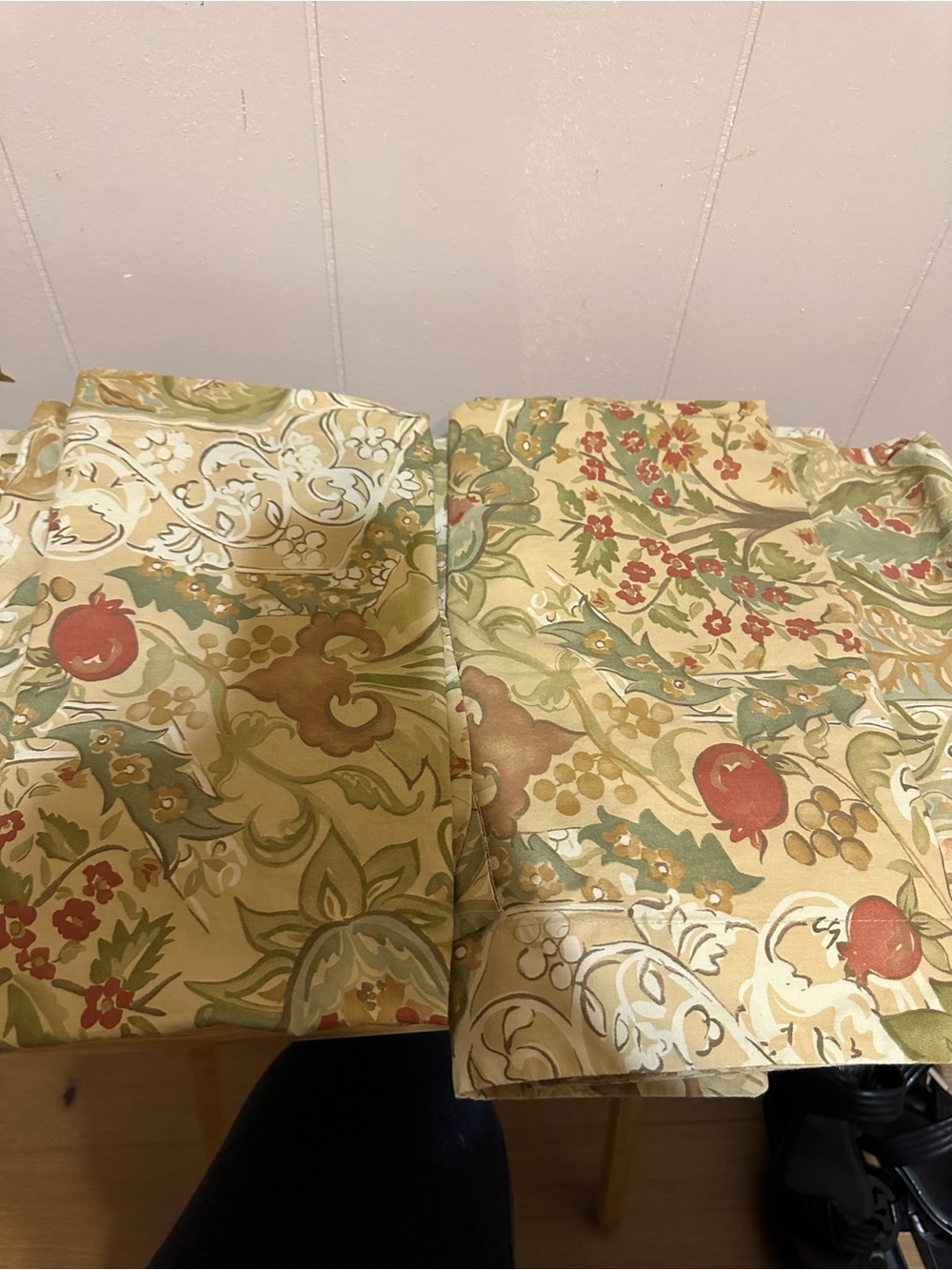 Pottery Barn Floral Pomegranate Duvet Cover Panel and 2 pillow cases